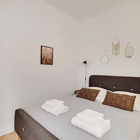Welcoming - 2br-4p - Arc De Triomphe דירה