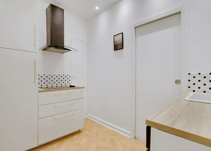 Welcoming - 2br-4p - Arc De Triomphe דירה *